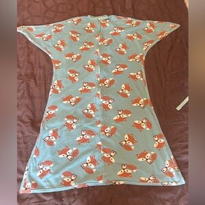 2-3T zip a dee sleep sack.